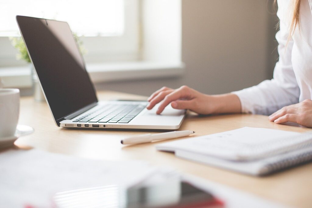 come scrivere testi per il web