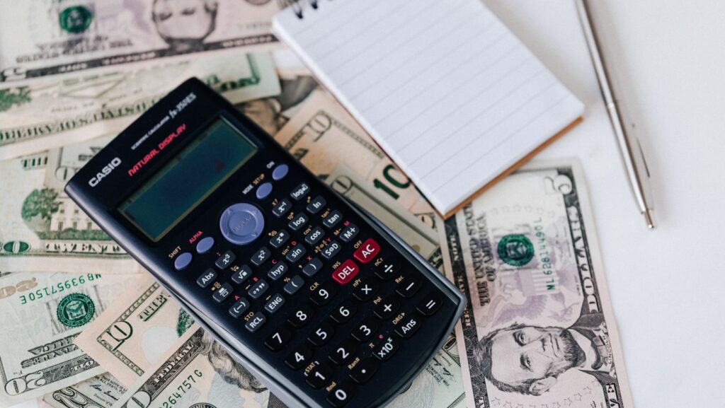 budget q4 quanto investire tra google ads, meta e seo per massimizzare il roi